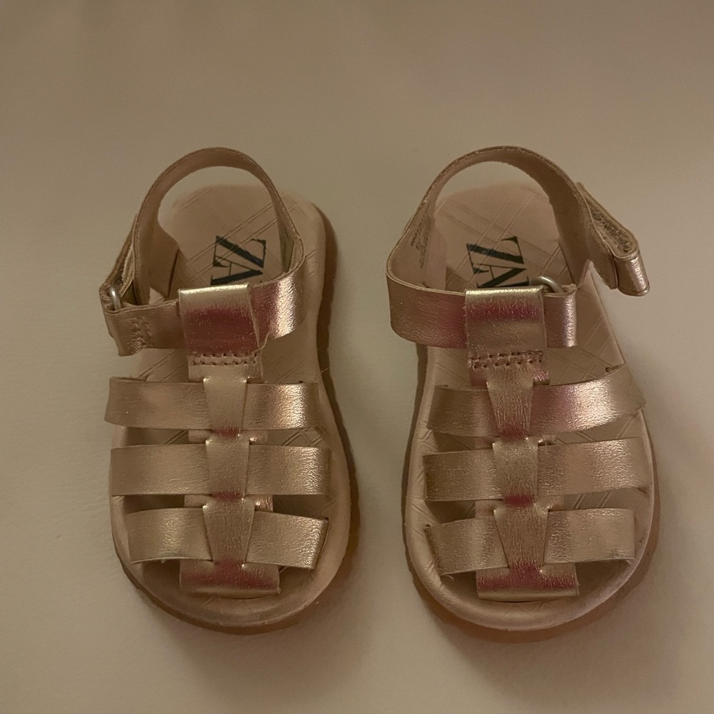 Zara girls gold sandals